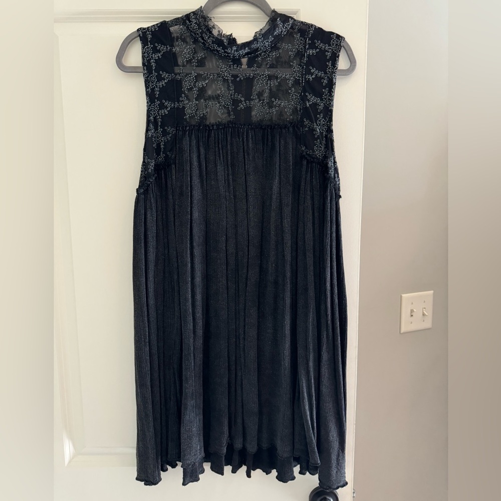 Black flowy dress